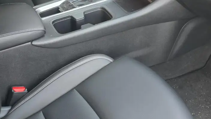 Nissan Sylphy 2021 Model 1.6L XL CVT Yuexiang Edition – фото 9