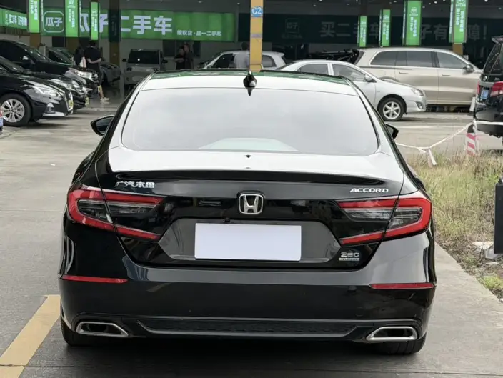 Honda Accord 2022 Model 260TURBO Deluxe Edition – фото 5