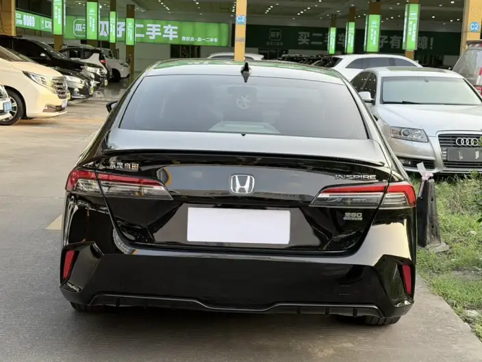 Honda INSPIRE 2026 Model 1.5T Elegant Edition – фото 5