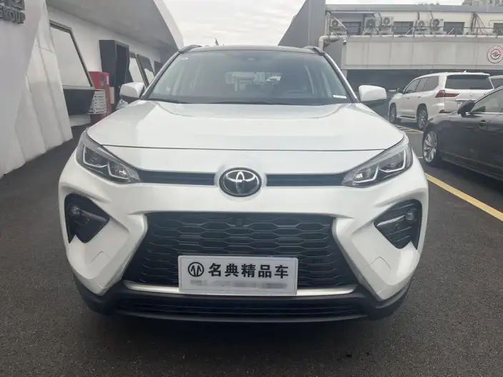 Toyota Wildlander 2023 Model 2.0L 4WD Luxury PLUS Edition – фото 2
