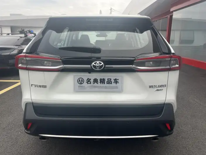 Toyota Wildlander 2023 Model 2.0L 4WD Luxury PLUS Edition – фото 5
