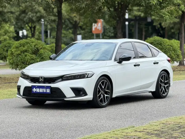 Honda Civic 2023 Model HATCHBACK 240TURBO Manual Extreme Edition – фото 1