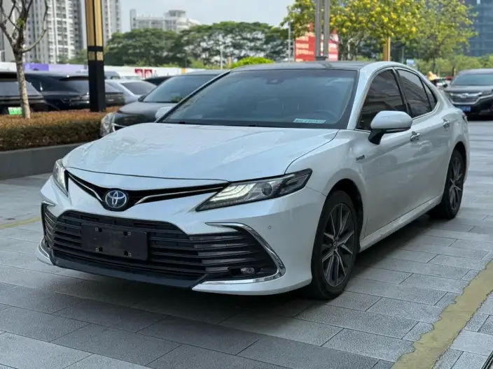 Toyota Camry 2021 Model Hybrid 2.5HG Deluxe Edition – фото 1