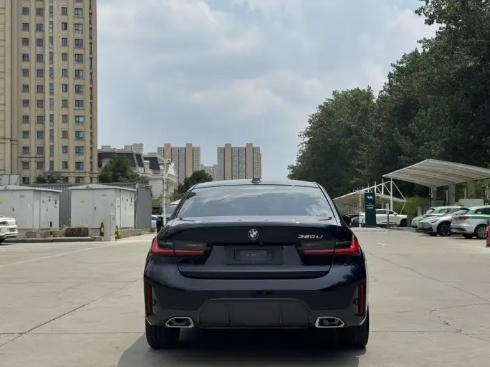 BMW 3 Series 2023 Model 320Li M Sports Set – фото 8
