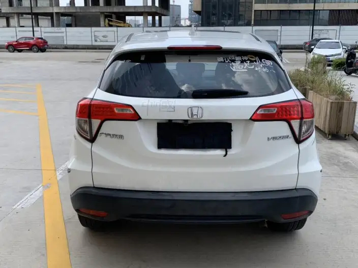 Honda Vezel 2020 Model 1.5L CVT Elite Edition – фото 4
