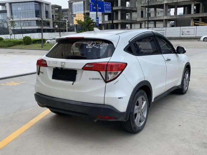 Honda Vezel 2020 Model 1.5L CVT Elite Edition – фото 5