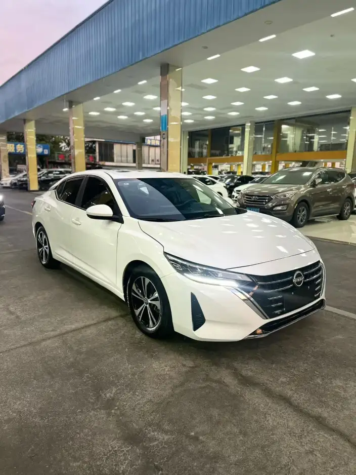 Nissan Sylphy 2023 Model 1.6L CVT Yuexiang Edition – фото 3