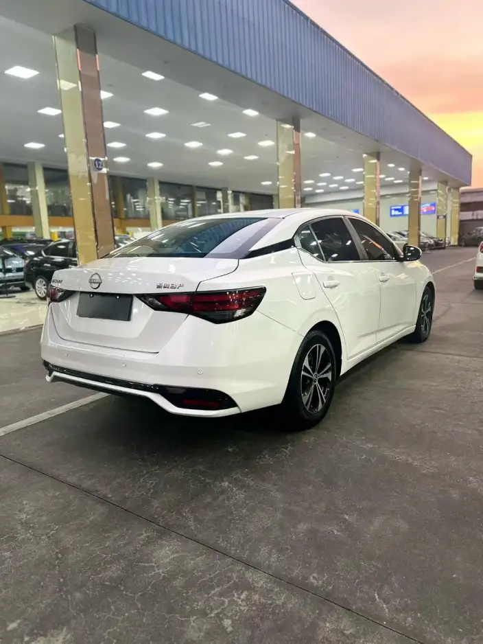 Nissan Sylphy 2023 Model 1.6L CVT Yuexiang Edition – фото 6