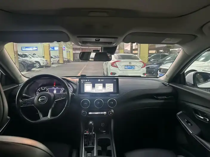Nissan Sylphy 2023 Model 1.6L CVT Yuexiang Edition – фото 9