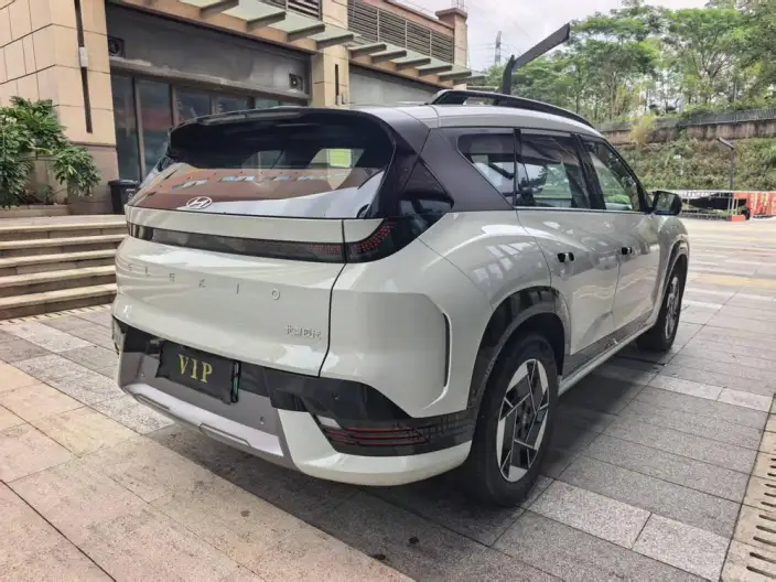EO 2025 Model 2WD TECH 64.2kWh – фото 6