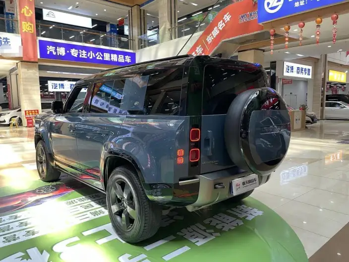 Land Rover Defender 2023 Model Facelift 110 P400 X-Dynamic HSE – фото 4