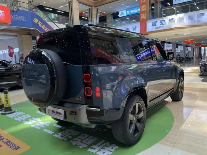 Land Rover Defender 2023 Model Facelift 110 P400 X-Dynamic HSE – фото 6