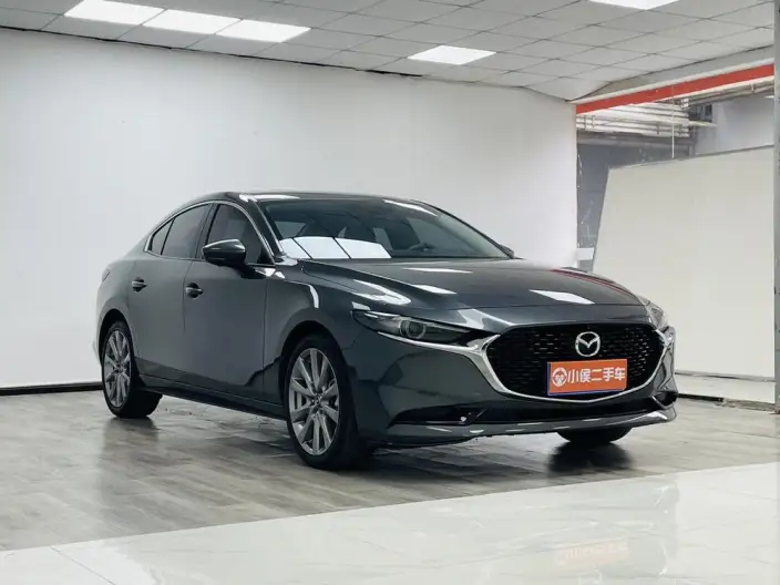 Mazda3 Axela 2021 Model 2.0L Automatic Zhi Ya Edition – фото 3