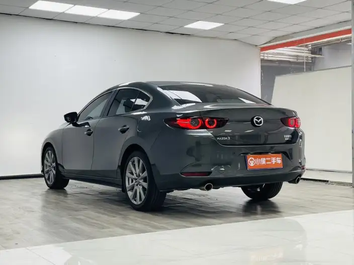 Mazda3 Axela 2021 Model 2.0L Automatic Zhi Ya Edition – фото 4