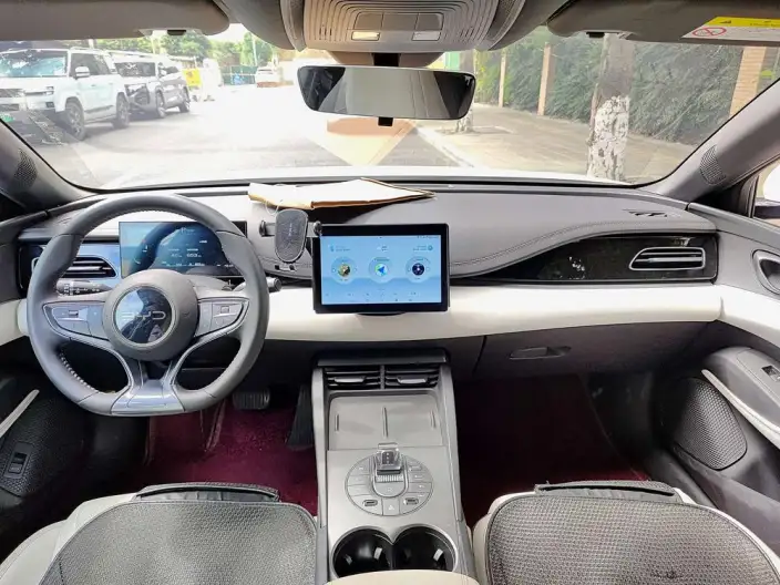 BYD Seal 06 DM 2024 Model DM-i 80KM Luxury Model – фото 7