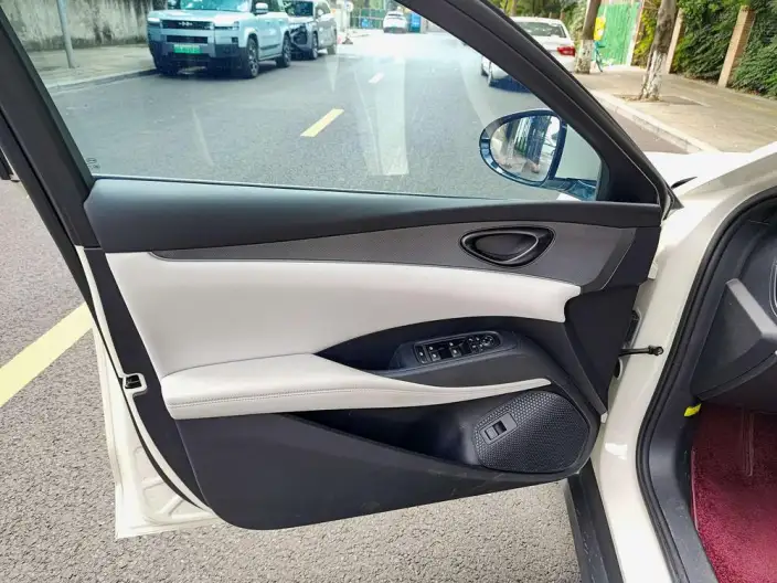 BYD Seal 06 DM 2024 Model DM-i 80KM Luxury Model – фото 10