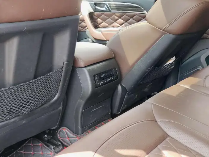 Haval H9 2020 Model 2.0T Petrol 4WD Luxury Model 7 seat – фото 6