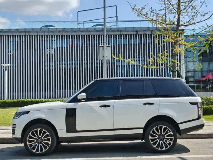 Range Rover 2021 Model 3.0 L6 Shengshi Edition – фото 4