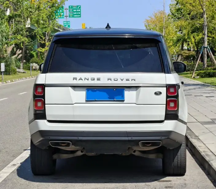 Range Rover 2021 Model 3.0 L6 Shengshi Edition – фото 6