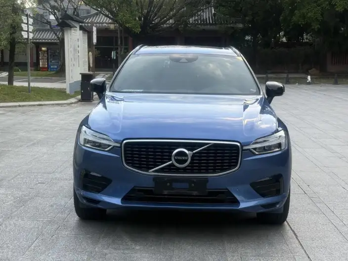 Volvo XC60 2020 Model T5 4WD Smart Range Sports Edition