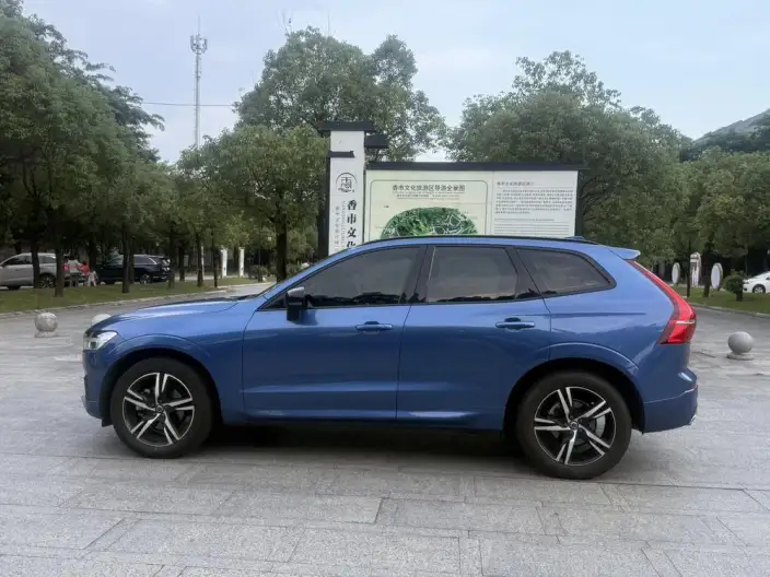 Volvo XC60 2020 Model T5 4WD Smart Range Sports Edition
