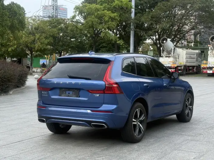 Volvo XC60 2020 Model T5 4WD Smart Range Sports Edition – фото 7