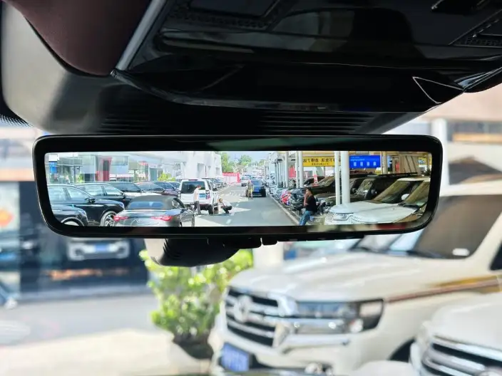 Range Rover 2026 Model 3.0 L6 400PS SE Long axis Edition – фото 6