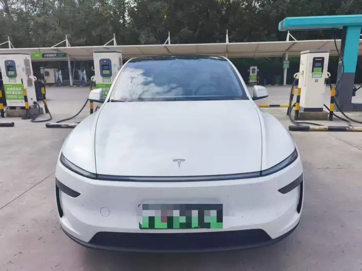Model Y 2025 Model Facelift Long Battery Life Pro All-wheel drive version – фото 2
