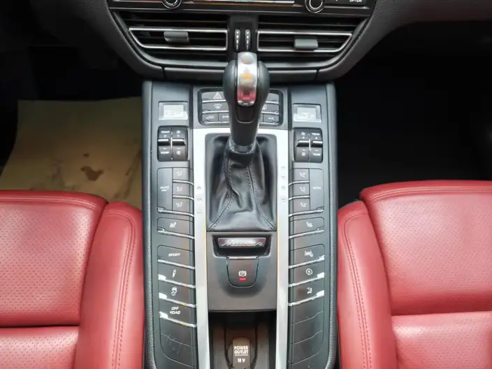 Macan 2021 Model Macan 2.0T – фото 10