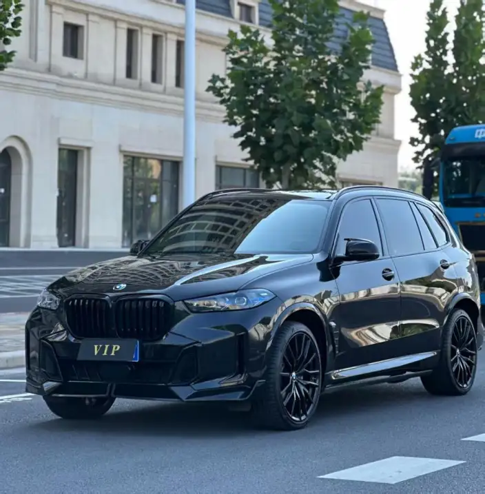 BMW X5 2025 Model xDrive40Li M Sports Night Set – фото 1