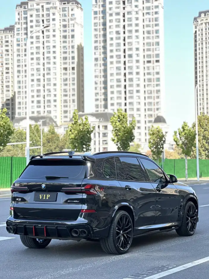 BMW X5 2025 Model xDrive40Li M Sports Night Set – фото 4