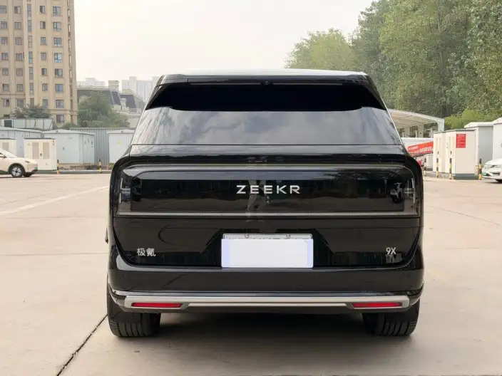 ZEEKR 9X 2025 Model Hyper Edition 70kWh VI seat – фото 6