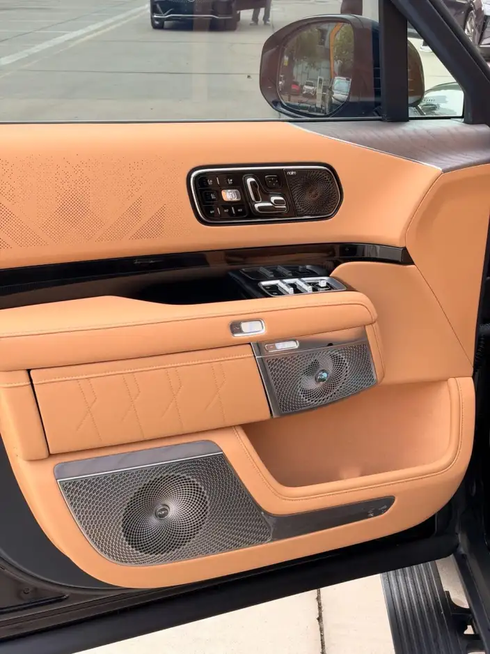 ZEEKR 9X 2025 Model Hyper Edition 70kWh VI seat – фото 10