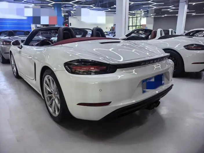 Porsche 718 2022 Model Boxster 2.0T – фото 3