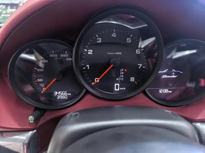 Porsche 718 2022 Model Boxster 2.0T – фото 6