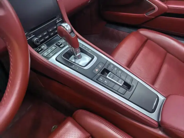 Porsche 718 2022 Model Boxster 2.0T – фото 8