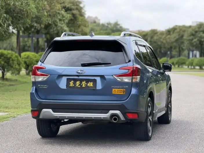 Subaru Forester 2024 Model 2.5i AWD Ultimate Edition EyeSight – фото 5