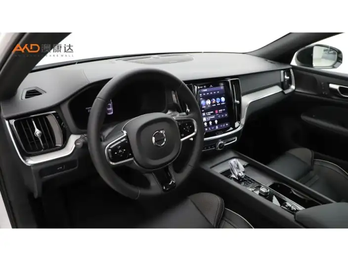 Volvo S60 2024 Model B5 Smart Elegance Sports Edition – фото 6