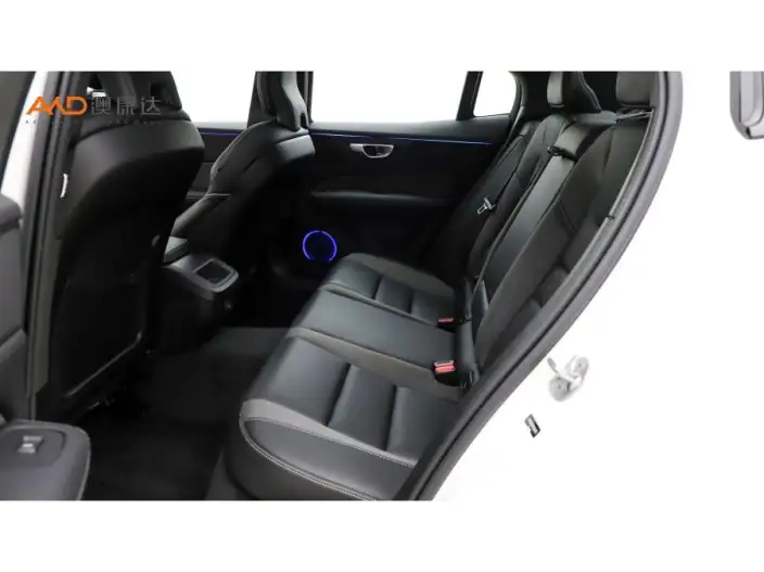 Volvo S60 2024 Model B5 Smart Elegance Sports Edition – фото 8