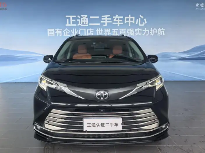 Toyota Sienna 2024 Model Hybrid 2.5L Comfort Edition – фото 2