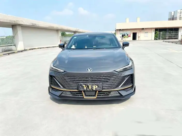 Changan UNI-V 2022 Model 1.5T Sports Edition – фото 2