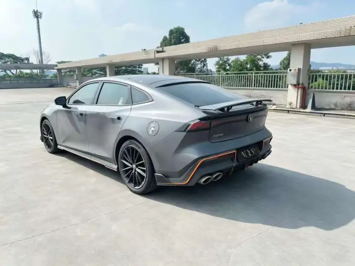 Changan UNI-V 2022 Model 1.5T Sports Edition – фото 4