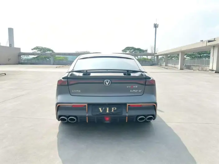 Changan UNI-V 2022 Model 1.5T Sports Edition – фото 5
