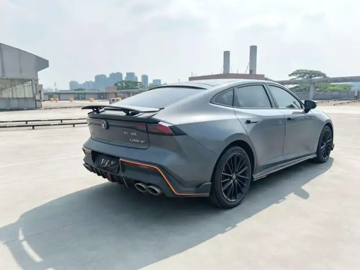 Changan UNI-V 2022 Model 1.5T Sports Edition – фото 6