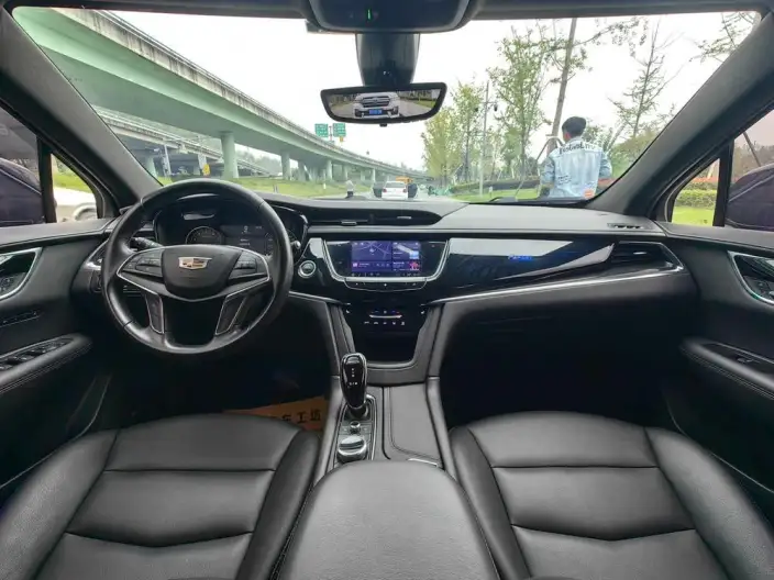 Cadillac XT5 2021 Model 28T Luxury Model – фото 7