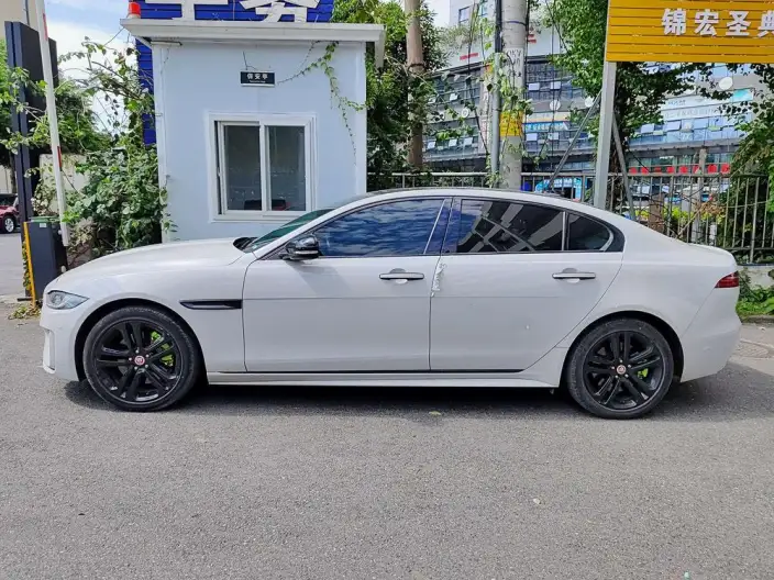 Jaguar XE L 2020 Model 2.0T 200PS R-DYNAMIC S Enterprising Sports Edition