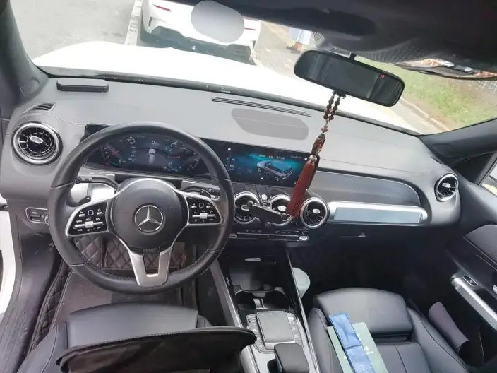 Mercedes-Benz GLB 2022 Model GLB 180 Dynamic Model – фото 5