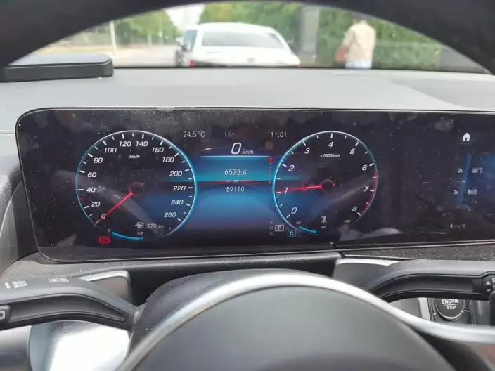 Mercedes-Benz GLB 2022 Model GLB 180 Dynamic Model – фото 6