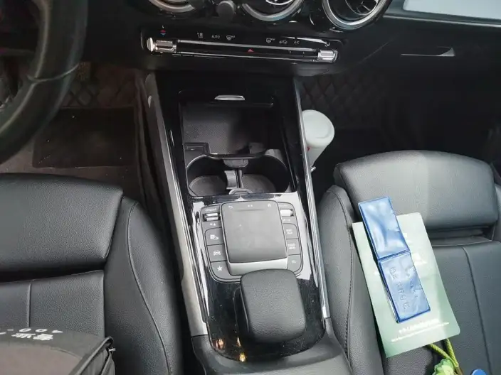 Mercedes-Benz GLB 2022 Model GLB 180 Dynamic Model – фото 9