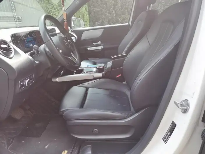 Mercedes-Benz GLB 2022 Model GLB 180 Dynamic Model – фото 10